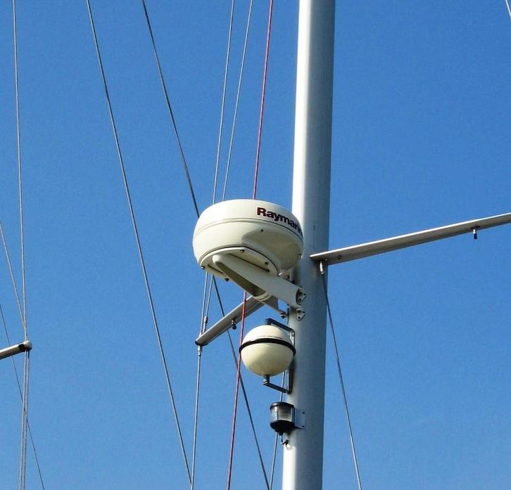 Raymarine Pathfinder SL72 plus radar met LCD scherm, Watersport en Boten, Navigatiemiddelen en Scheepselektronica, Gebruikt, Radar