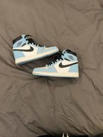Nike Air Jordan 1 High - Baby Blauw - Maat 39 - Nieuwstaat, Kleding | Heren, Schoenen, Ophalen of Verzenden, Zo goed als nieuw