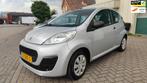 Peugeot 107 1.0 Access Accent NIEUWE APK, Voorwielaandrijving, Euro 5, Gebruikt, Airbags