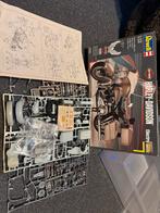 Revell bouwdoos, Auto, Groter dan 1:32, Zo goed als nieuw, Ophalen