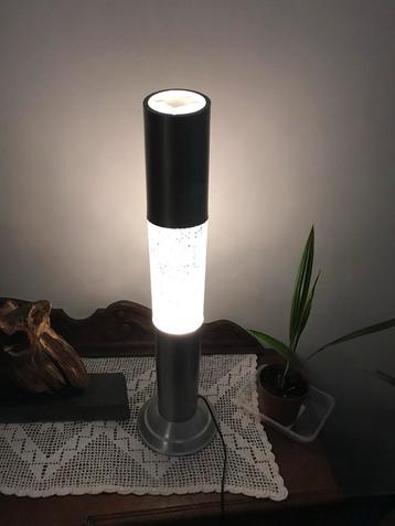 Vintage Lamp - Stijlvol & Uniek beschikbaar voor biedingen