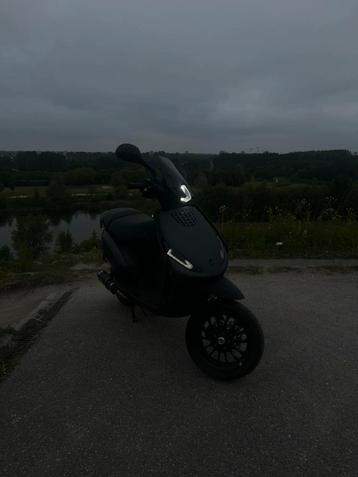 Mooie custom zip 50cc 4t 2v beschikbaar voor biedingen