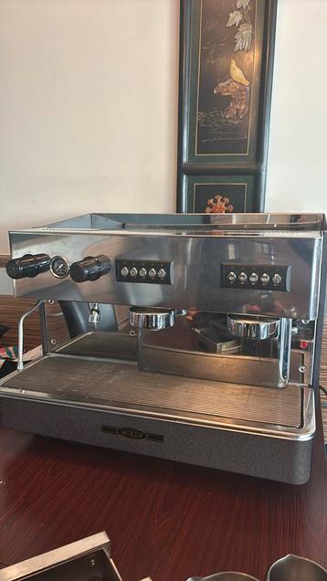 Queen koffiemachine professionele espressomachine by Sweden  beschikbaar voor biedingen