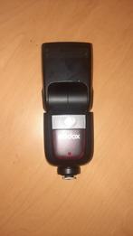 Godox V860III, Ophalen of Verzenden, Zo goed als nieuw, Canon, Kantelbaar