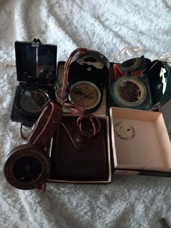 Wo2 leger antiek kompas 4x  1xairborne 2x bézard 1x Mark 1, Kleding | Heren, Riemen en Ceinturen, Zo goed als nieuw, Overige kleuren