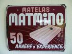 EMAILLE  RECLAME BORD"MATMINO MATELAS"UIT 1948, Ophalen of Verzenden, Gebruikt, Reclamebord