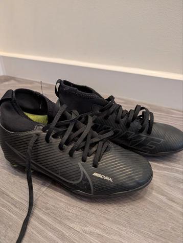 Nike Mercurial Voetbalschoenen - Maat 34 beschikbaar voor biedingen