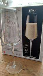 6 Champagneflutes Luigi Bormioli, Huis en Inrichting, Keuken | Servies, Nieuw, Glas, Overige stijlen, Glas of Glazen