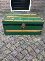 Oude/ antieke groene ijzeren hutkoffer., Antiek en Kunst, Antiek | Meubels | Kasten, Ophalen