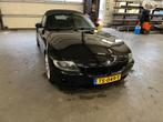 BMW z4 3.0i  2003, Auto's, Achterwielaandrijving, 74 €/maand, Zwart, Cabriolet