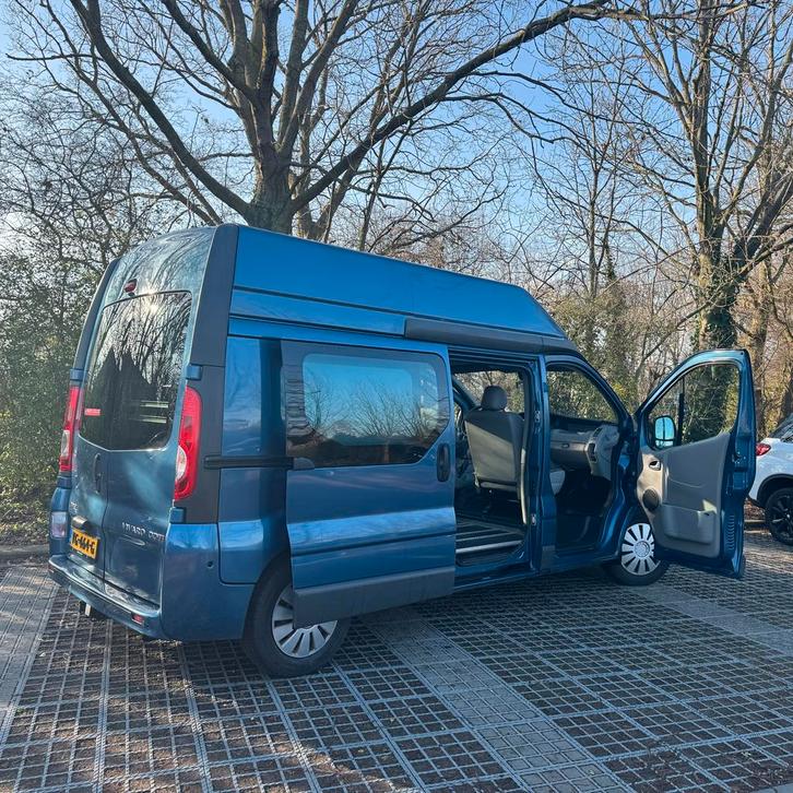Opel Vivaro 2.0 Cdti 84KW BV 2013 met invalide lift, Auto's, Bestelauto's, Particulier, Achteruitrijcamera, Adaptieve lichten