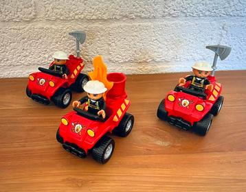Duplo brandweer. 3 brandweer auto’s met 3 brandweermannen  beschikbaar voor biedingen