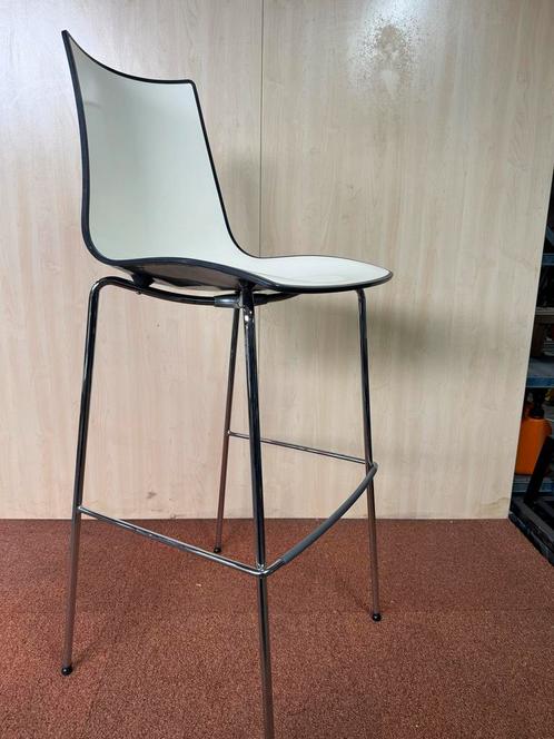 Scab Design Barkruk - Zo Goed Als Nieuw, Huis en Inrichting, Barkrukken, Zo goed als nieuw, 60 tot 90 cm, Kunststof, Metaal, 5 krukken of meer