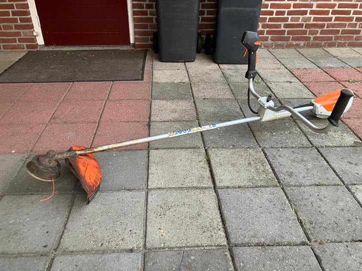 Te koop stihl fsa 130 accu bosmaaier, Tuin en Terras, Bosmaaiers, Zo goed als nieuw, Accu, Ophalen