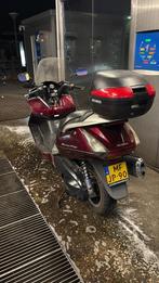 Honda Motorscooter 600cc, Ophalen, Zo goed als nieuw, Benzine