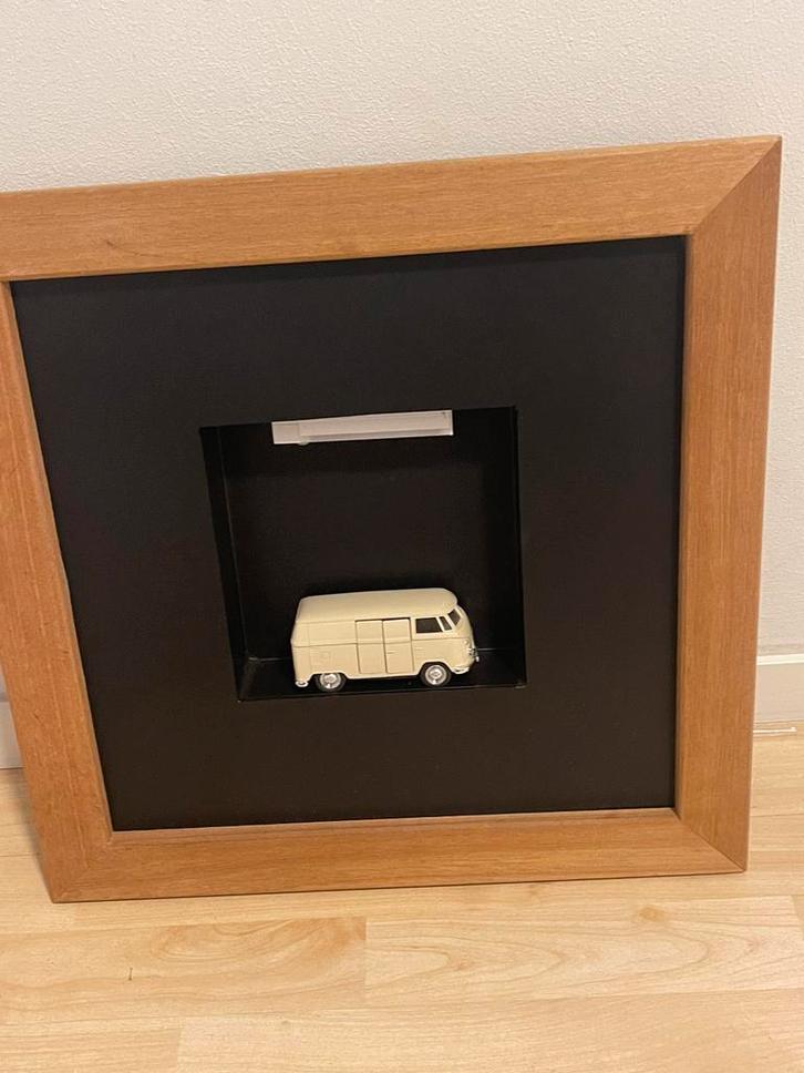 VW t1 Schitterende diorama, Hobby en Vrije tijd, Modelauto's | 1:24, Zo goed als nieuw, Bus of Vrachtwagen, Overige merken, Ophalen of Verzenden