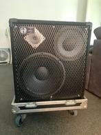 te koop SWR TRIAD met flightcase, Muziek en Instrumenten, Versterkers | Bas en Gitaar, Ophalen, Zo goed als nieuw, Basgitaar, 100 watt of meer