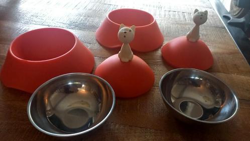 ALESSI  MIO katten voerbakjes  prijs  is voor beide bakjes, Dieren en Toebehoren, Kattenvoerbakken en Drinkbakken, Zo goed als nieuw