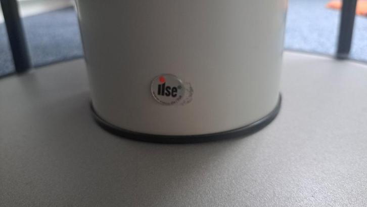 Ilse Design Tafel - Scandinavisch Design, Caravans en Kamperen, Kampeermeubelen, Zo goed als nieuw, Ophalen of Verzenden