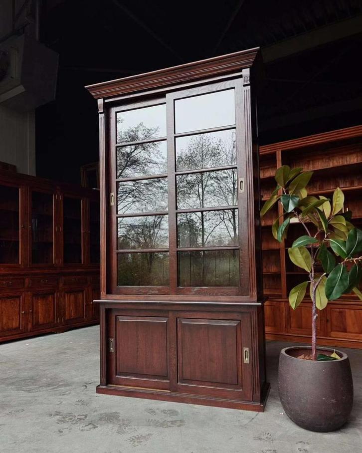 Eikenhouten notariskast | Hoge statige buffetkast #2413, Huis en Inrichting, Kasten | Buffetkasten, Gebruikt, 200 cm of meer, 100 tot 150 cm