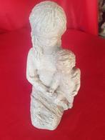 Beeld moeder met kind, Antiek en Kunst, Kunst | Beelden en Houtsnijwerken, Ophalen of Verzenden