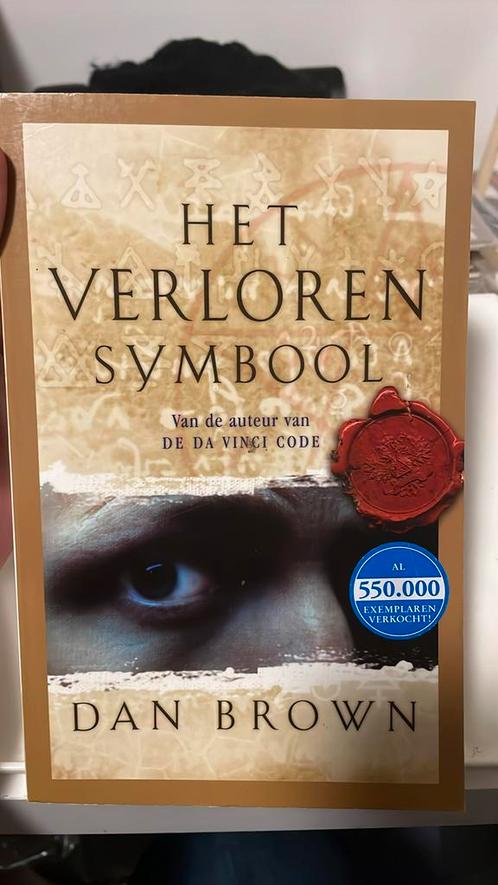 Dan Brown - Het verloren symbool, Boeken, Thrillers, Zo goed als nieuw, Amerika, Ophalen of Verzenden