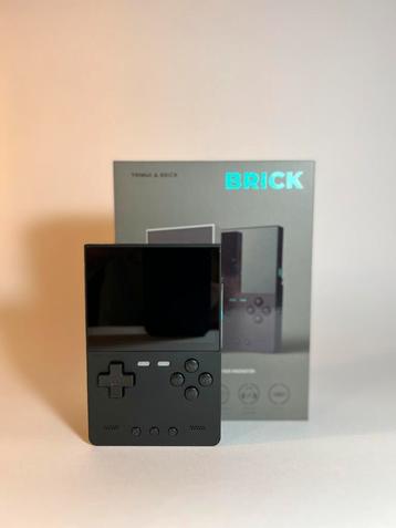 TrimUI Brick + Knulli Gladiator OS & 64GB SD (5000 games) beschikbaar voor biedingen