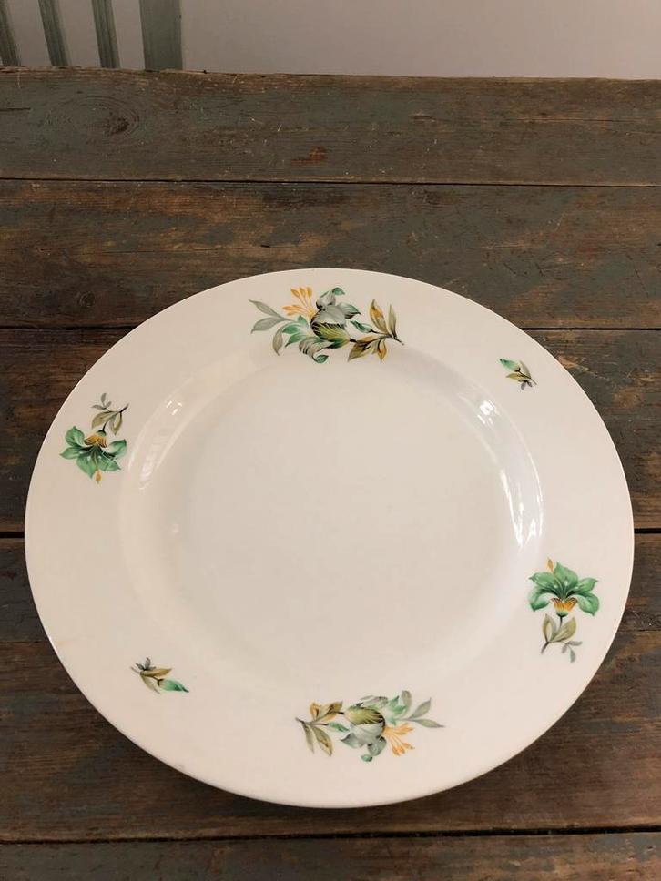 ANTIEK BORD ROND REGOUT WIT MOTIEF, Antiek en Kunst, Antiek | Servies los, Ophalen of Verzenden