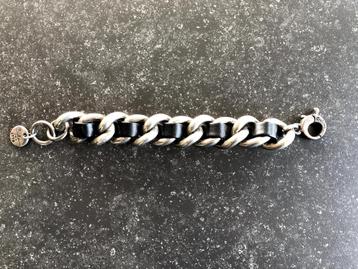 Stalen armband  beschikbaar voor biedingen