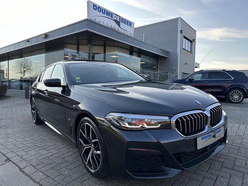 BMW 5 Serie 520d High Executive 520 Schuifdak | HUD | Adapt., Auto's, BMW, Bedrijf, Te koop, 5-Serie, ABS, Achteruitrijcamera