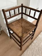 Vintage eiken Bobbin hoekstoel met rieten zitting, Gebruikt, Bruin, Ophalen of Verzenden, Eén