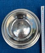 Stalen voerbak voor hond of puppy, Dieren en Toebehoren, Ophalen of Verzenden, Gebruikt