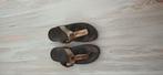 Flipflop slippers, maat 39, bronskleurig, Kleding | Dames, Schoenen, Slippers, Overige kleuren, Ophalen of Verzenden, Flipflop