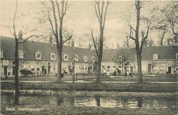 (379-134-011) Edam Proveniershuis beschikbaar voor biedingen