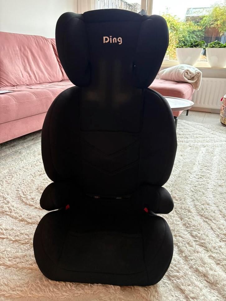 Autostoel 15-36 kg isofix, merk Ding zo goed als nieuw, Kinderen en Baby's, Autostoeltjes, Zo goed als nieuw, Overige merken, 15 t/m 36 kg