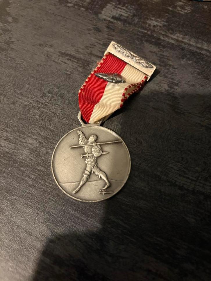 Oude Zwitserse medaille, Postzegels en Munten, Penningen en Medailles, Zilver, Buitenland, Ophalen of Verzenden