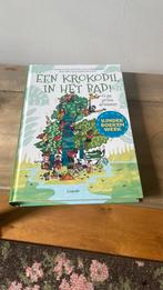 Een krokodil in het bad!, Ophalen of Verzenden, Zo goed als nieuw