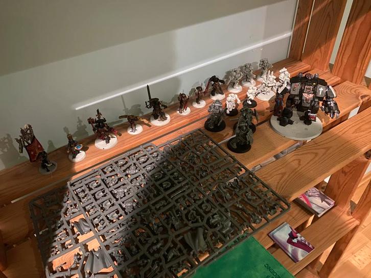 Warhammer 40k games workshop black templars lot, Hobby en Vrije tijd, Wargaming, Zo goed als nieuw, Warhammer 40000, Figuurtje(s)