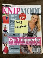 Knipmode jaar 2009 compleet, Hobby en Vrije tijd, Kledingpatronen, Zo goed als nieuw, Ophalen