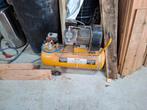 Compressor, defect, Doe-het-zelf en Verbouw, Compressors, Minder dan 25 liter, Ophalen, Minder dan 200 liter/min