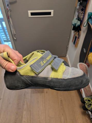 Klimschoenen Simond (merk Decathlon) maat 35 beschikbaar voor biedingen