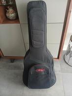 SKB 18 Gitaarsoftcase Dreadnaught/GA-gitaar, Muziek en Instrumenten, Behuizingen en Koffers, Ophalen of Verzenden, Zo goed als nieuw