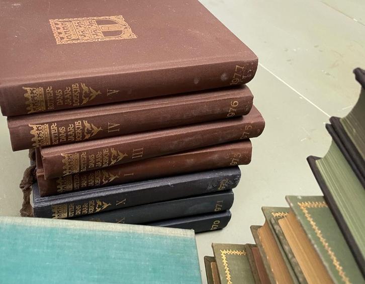 Rotterdams Jaarboekje vrijwel alle jaren vanaf 1900-2000!!, Boeken, Geschiedenis | Stad en Regio, Gelezen, 20e eeuw of later, Ophalen