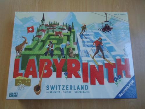 Labyrinth Switzerland, Zwitserland. nieuw spel, Hobby en Vrije tijd, Gezelschapsspellen | Bordspellen, Nieuw, Een of twee spelers
