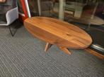 Noten ovale Salontafel 140x70cm | Showroom opruiming, Huis en Inrichting, Tafels | Salontafels, Ophalen, 100 tot 150 cm, Nieuw