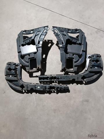 Achterbumper montageplaat set BMW X3 F25 51127210077 7210077 beschikbaar voor biedingen