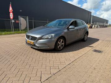 Volvo V40 2.0 D4 190PK 2014 Grijs beschikbaar voor biedingen
