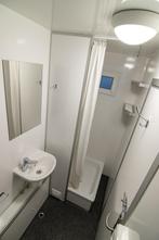 Mobiele Badkamer Unit | Sanitair unit met douche toilet, Nieuw, Overige typen, Ophalen of Verzenden, Chroom