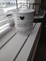 Riverdale sweets chocolates cookies, Ophalen, Rechthoekig