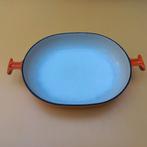 le Creuset ovenschaal van Enzo Mari 33 cm goed., Gebruikt, Gietijzer, Ophalen of Verzenden, Keramische plaat
